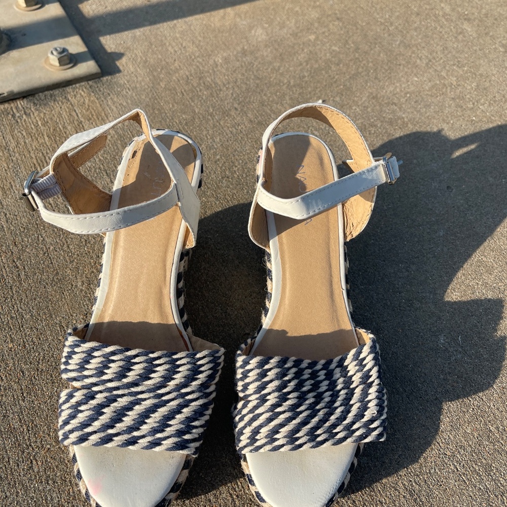 Wedges - Picture 2 of 2